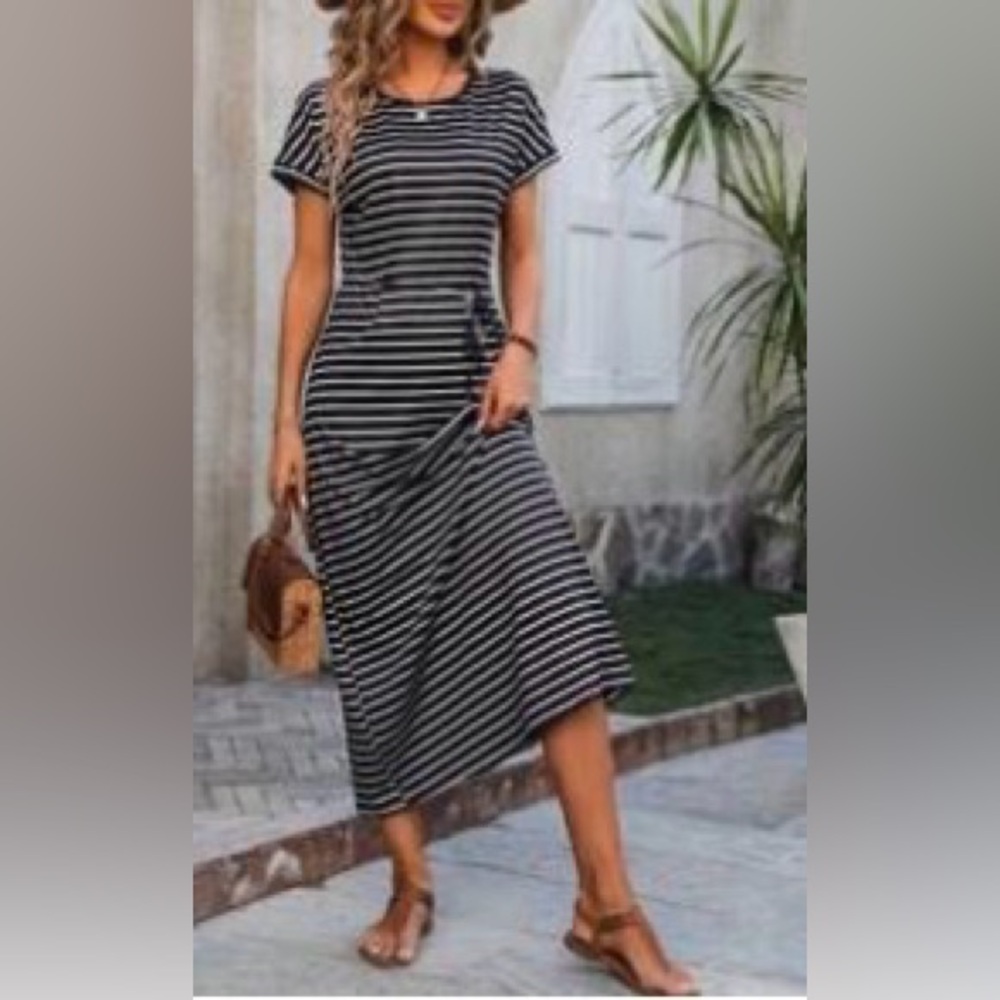 SHEIN Black and White Striped Dress